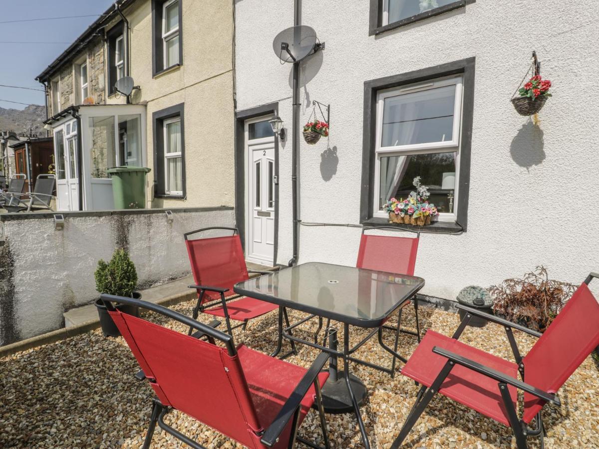 2 Holland Terrace Villa Tanygrisiau Bagian luar foto